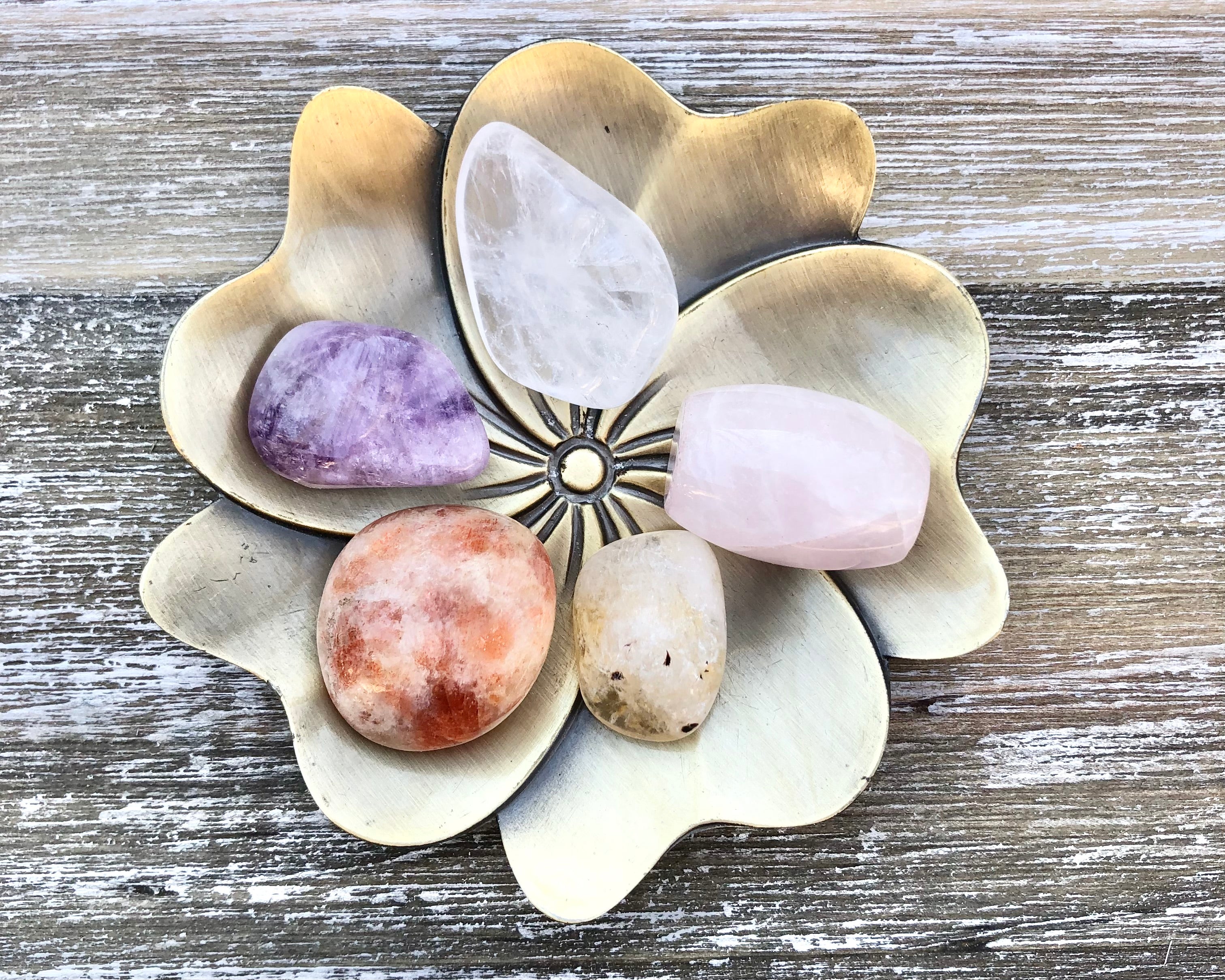 Manifestation Crystal Set in Jar - Mindful Intentions